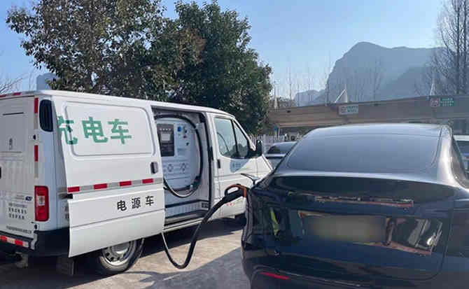 云安区汽车搭电